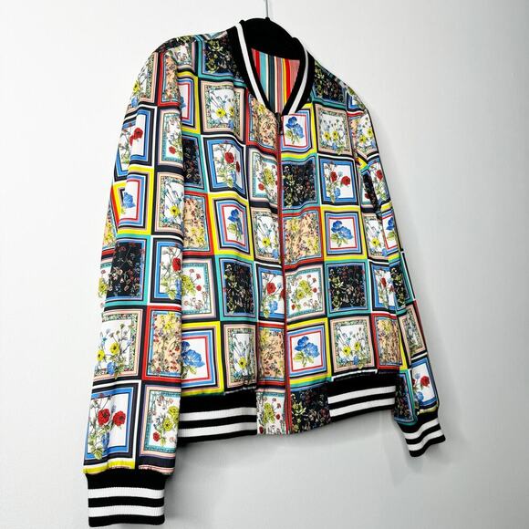 Alice + Olivia Lonnie Reversible Bomber Jacket in Tile Freesia Print Medium - Picture 7 of 10